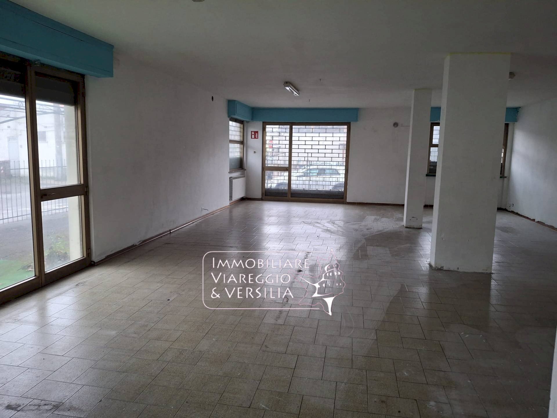 Foto 2 - Shop via Vetraia
 
7, Viareggio - photo 2