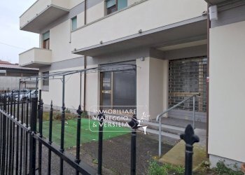 Foto 4 - Negozio via Vetraia
 
7, Viareggio - foto 4