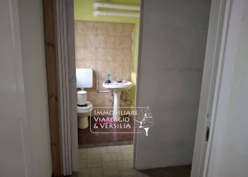 Foto 8 - Negozio via Vetraia
 
7, Viareggio - foto 7