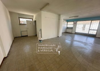 Foto 17 - Negozio via Vetraia
 
7, Viareggio - foto 16