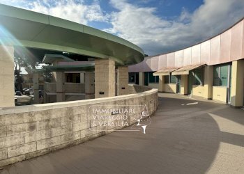 Foto 1 - Capannone via F. Rosselli
 
20, Camaiore - foto 1