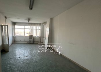 Foto 5 - Capannone via Vespucci
 
220, Viareggio - foto 5