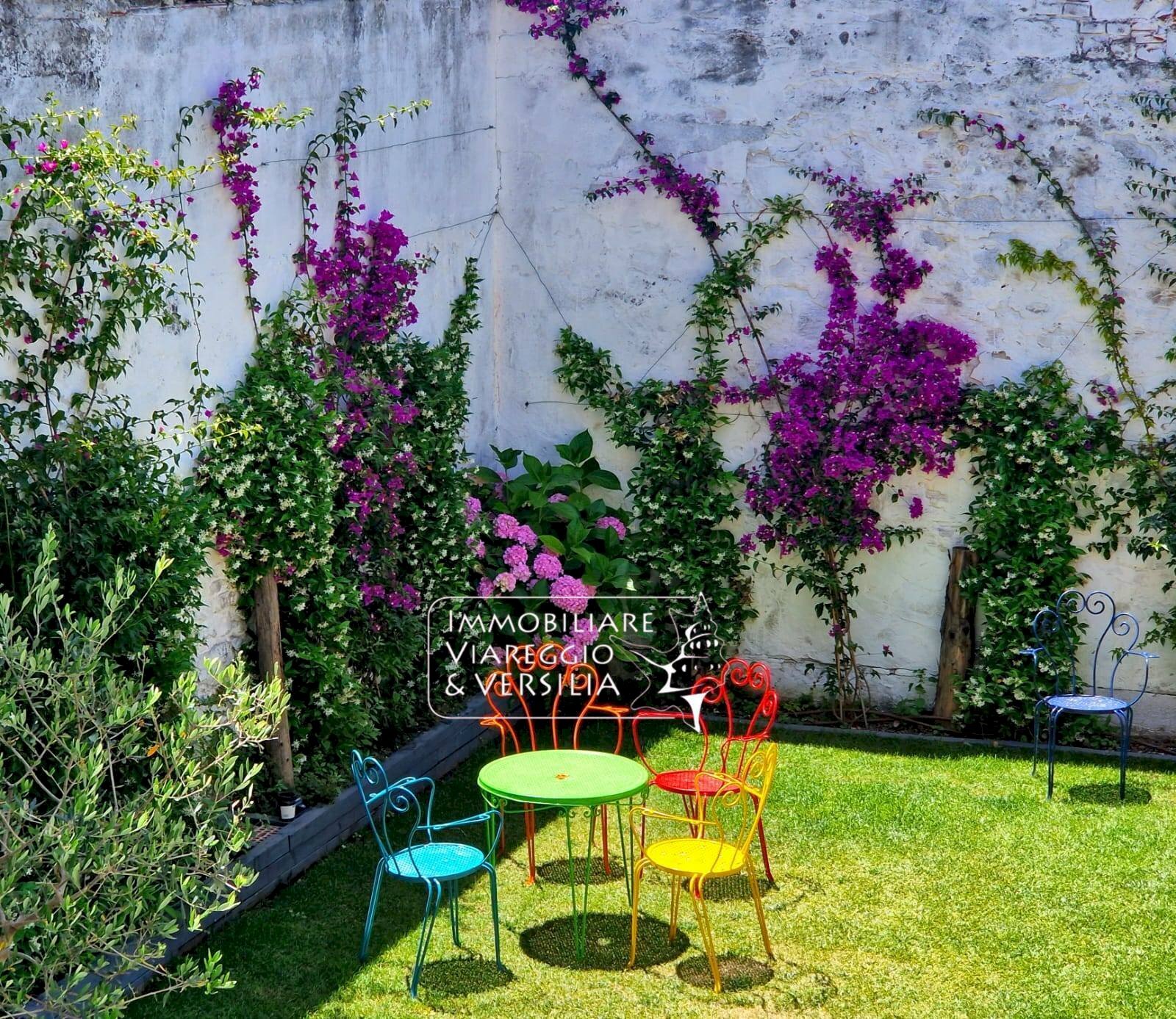 Foto 2 - Casa indipendente via XX settembre
200, Viareggio - foto 2