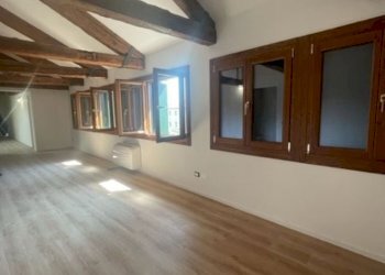 soggiorno - Appartamento a Venezia de la Testa, Venezia - foto 3