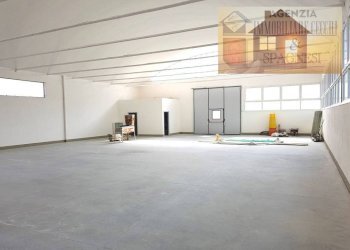 Vista - Capannone via Indicatorio, Signa - foto 18