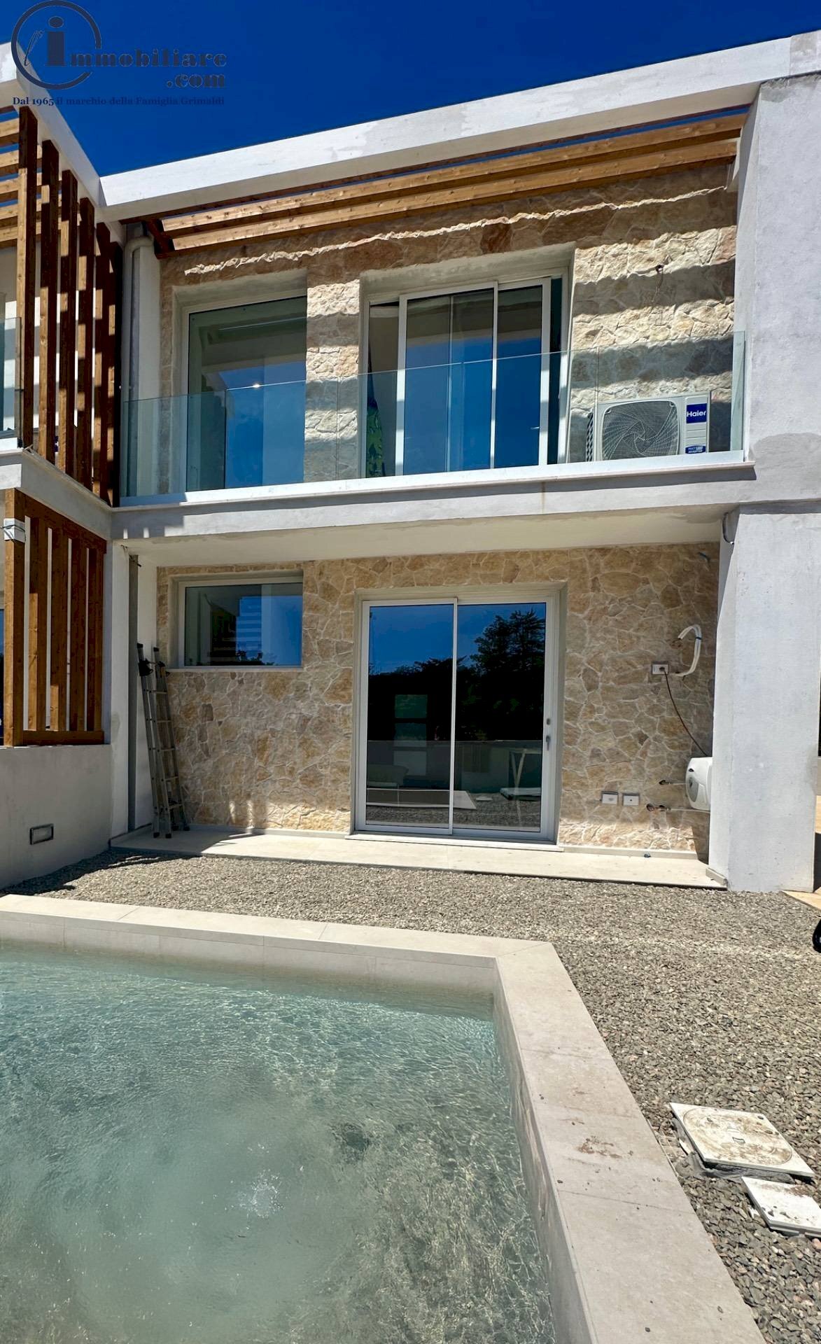 Foto 1 - Villa a Schiera Via Corrargiurs, Tortolì - foto 1