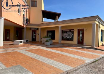 Foto 3 - Negozio Via Tirso, Tortolì - foto 3