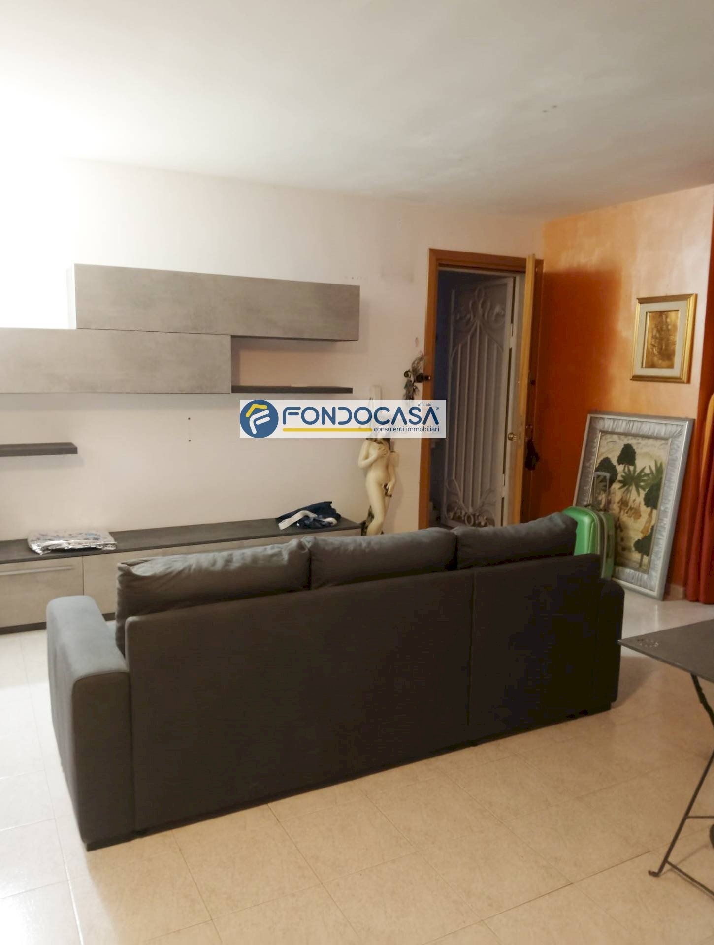 Foto 3 - Bilocale Largo Re Idomeneo
 
3, Surbo - foto 3