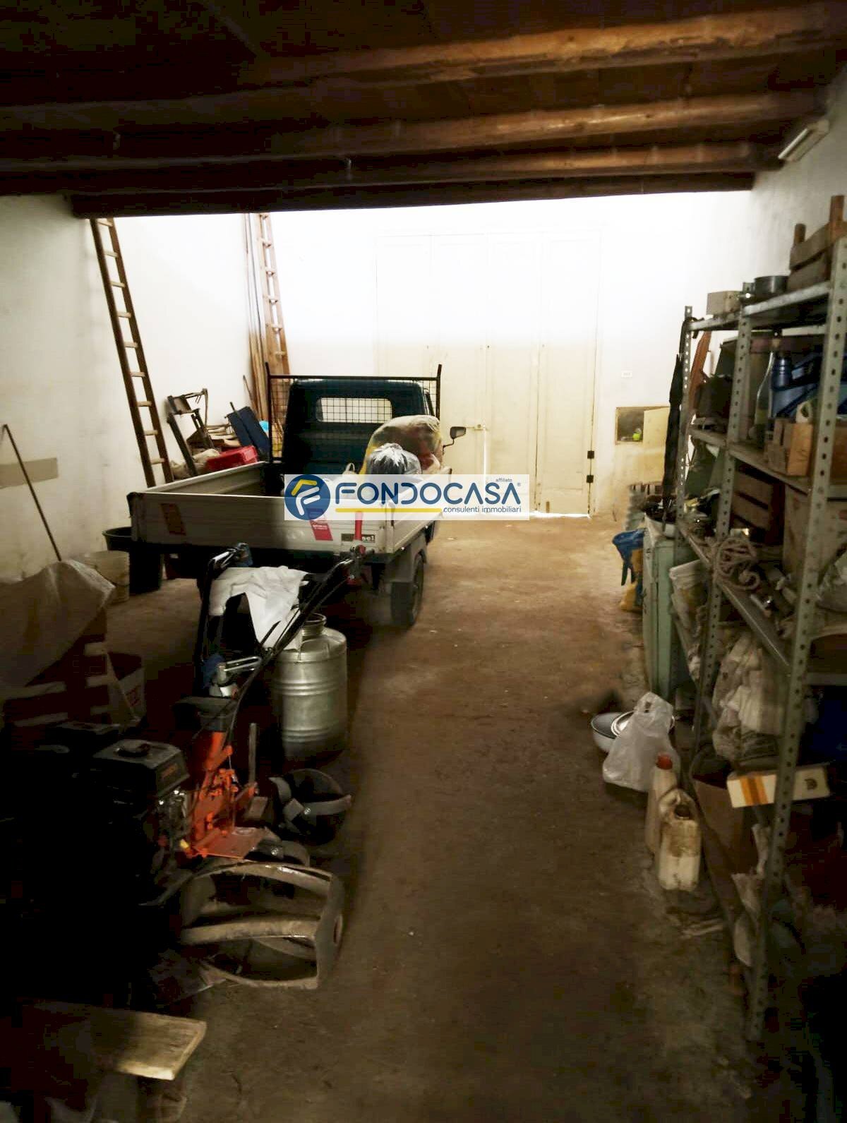 Foto 1 - Box via cristoforo colombo
 
24, Melendugno - photo 1