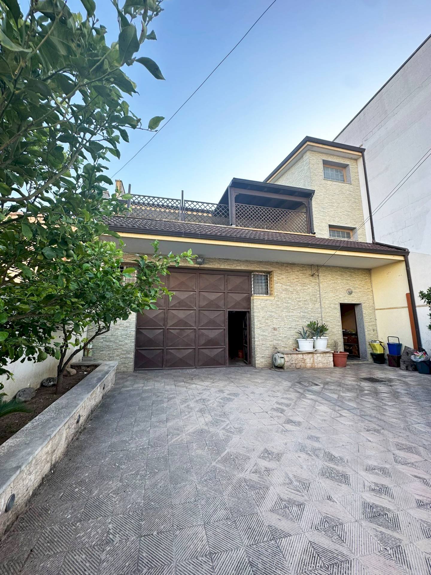 Foto 1 - Locale Commerciale Via Carlo Alberto Dalla Chiesa
 
54, Surbo - foto 1