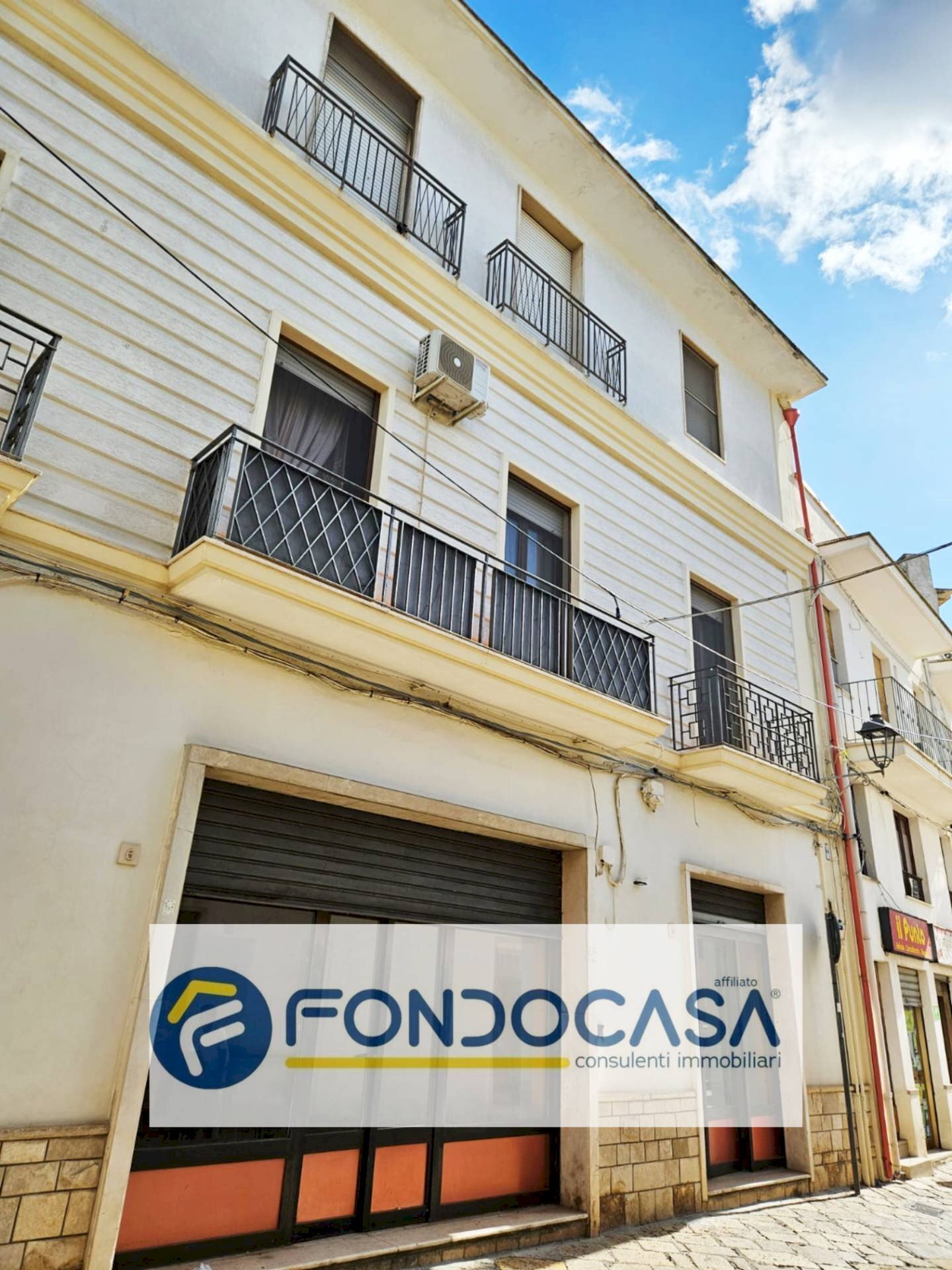 Foto 2 - Stable - Palace Via Taranto
 
8, Campi Salentina - photo 2