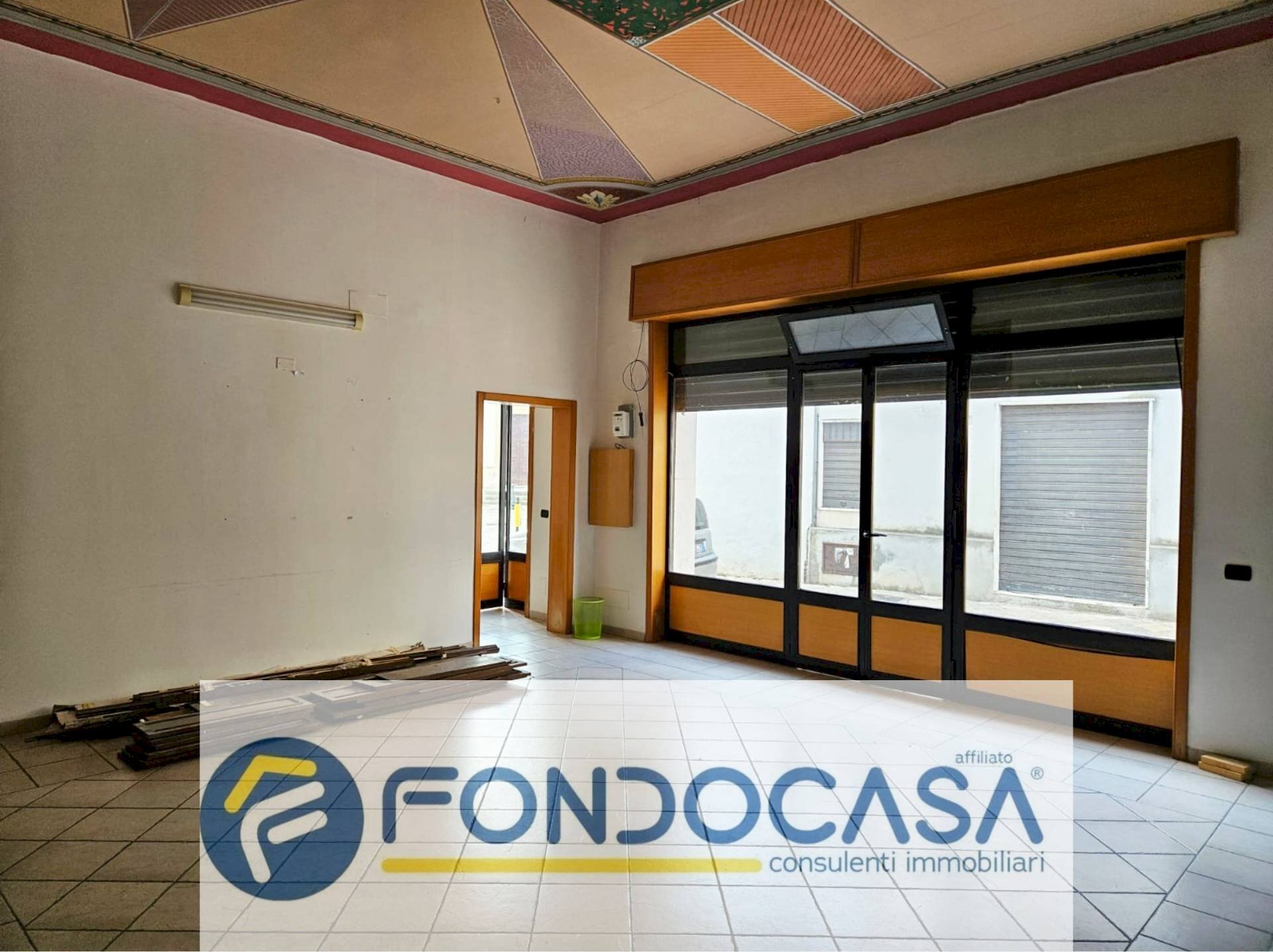 Foto 3 - Stable - Palace Via Taranto
 
8, Campi Salentina - photo 3