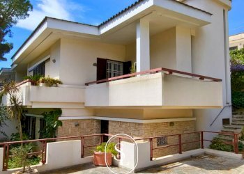 facciata - Villa Pietro Micca
 
43, Nardò - foto 18