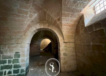 cantina - Locale Commerciale dei Guidani
 
12, Lecce - foto 23