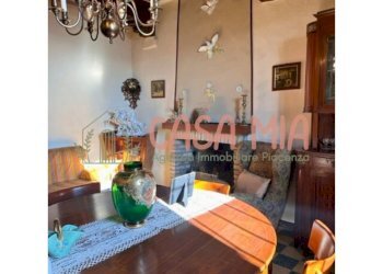 sala da pranzo - Independent house località  poggio area, Bobbio - photo 9