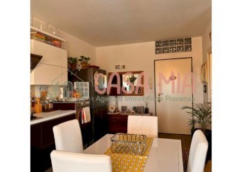 Cucina - Trilocale Via Fornace, Gragnano Trebbiense - foto 10