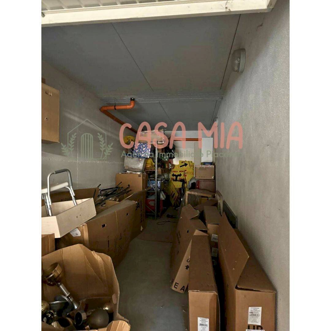 Foto 2 - Box Via Vescovi, Rottofreno - foto 2