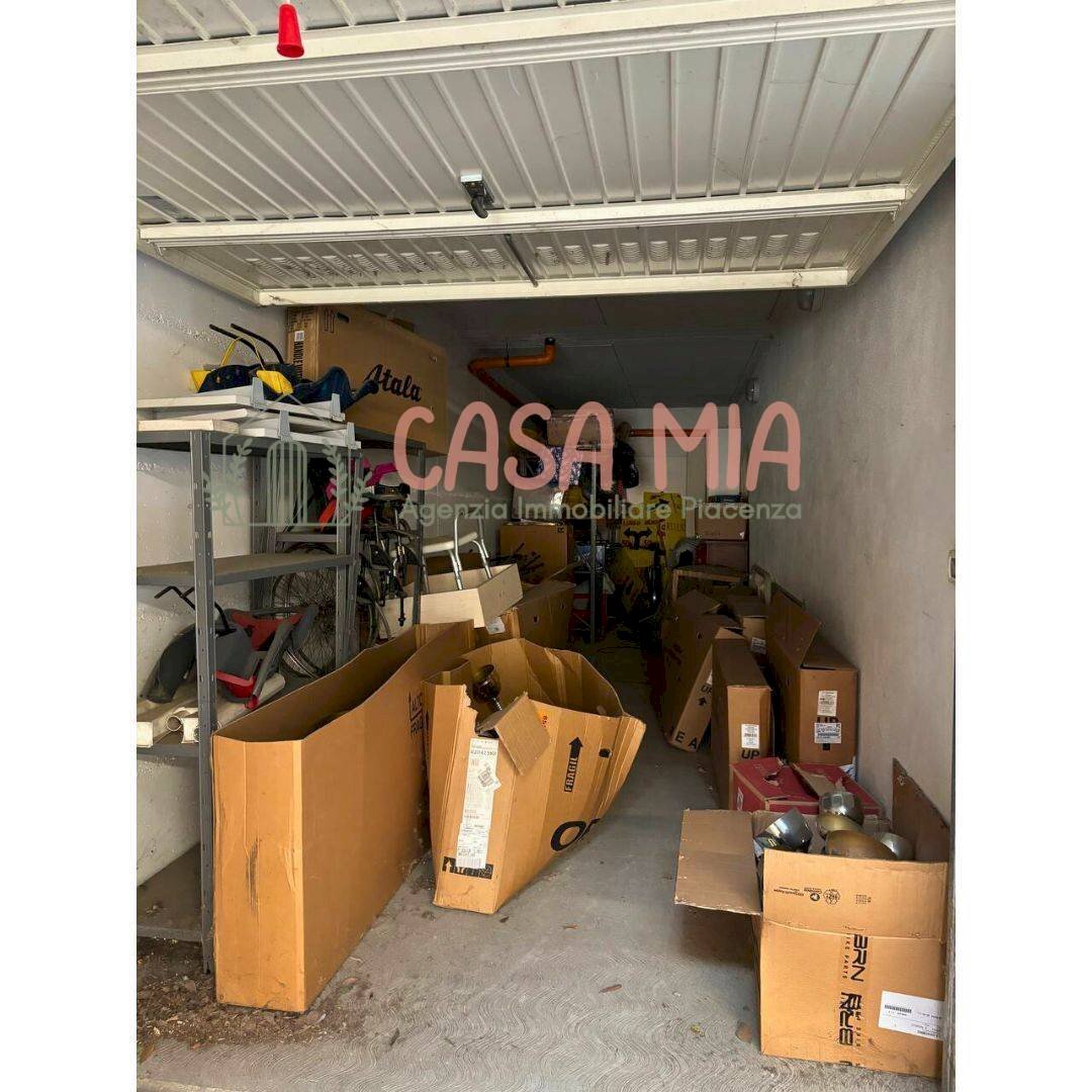 Foto 3 - Box Via Vescovi, Rottofreno - foto 3