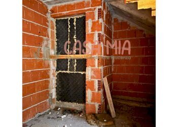 Foto 12 - Negozio Via Paraboschi, Gragnano Trebbiense - foto 12