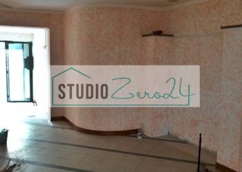 Foto 2 - Locale Commerciale via luigi spada cenami, Massarosa - foto 2