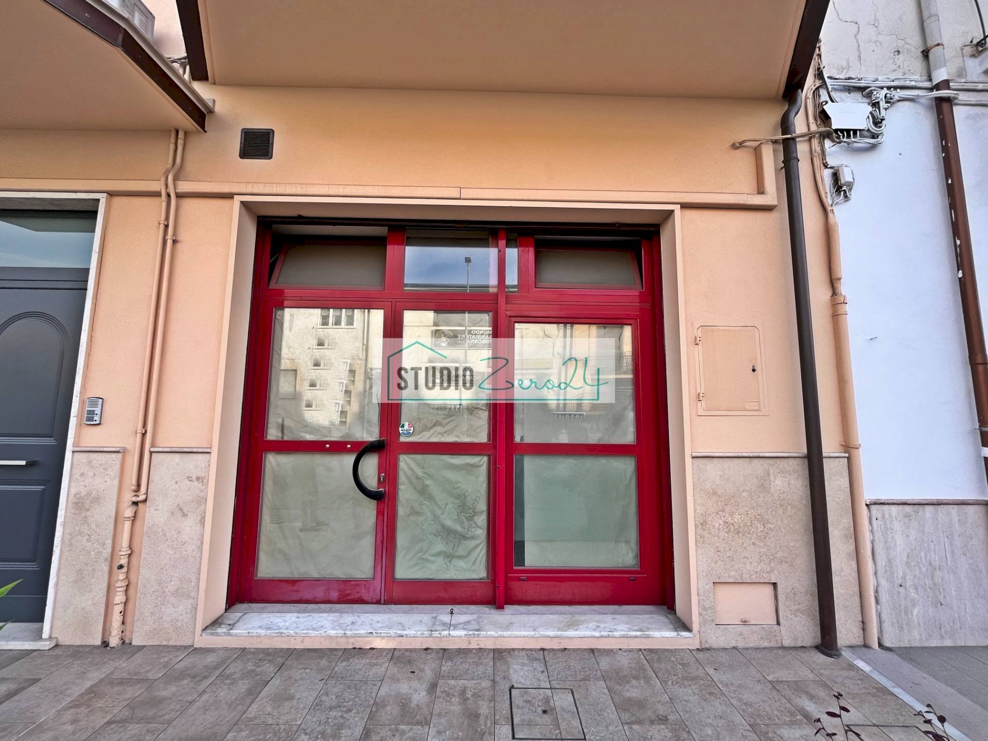 Foto 1 - Commercial Premises Via Aurelia Nord, Viareggio - photo 1