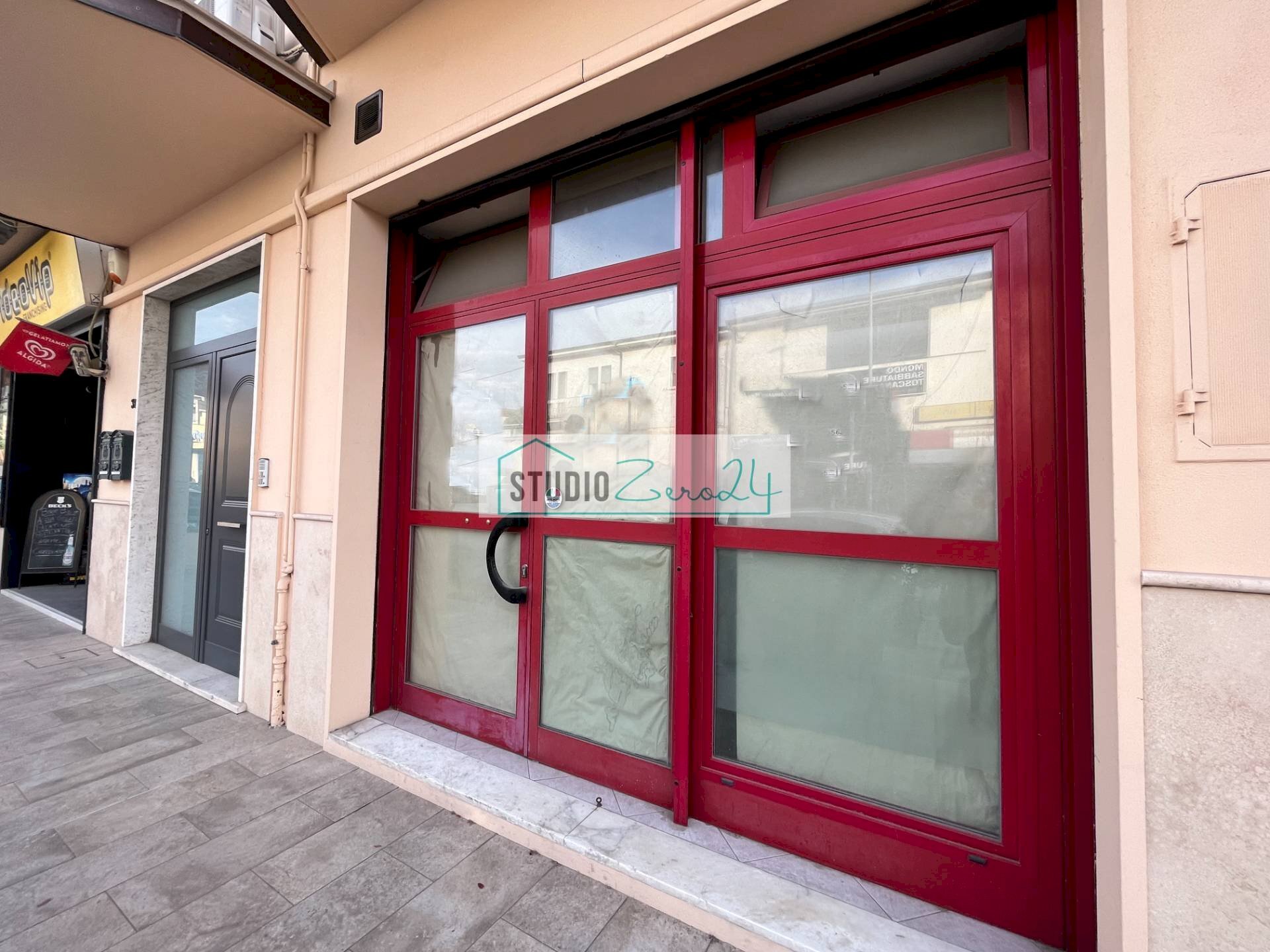 Foto 3 - Commercial Premises Via Aurelia Nord, Viareggio - photo 3