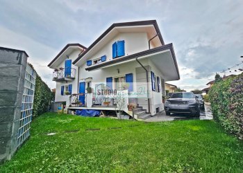 Foto 1 - Villa Via Sarzanese Nord
 
5227, Massarosa - foto 1