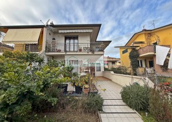 Foto 1 - Casa semi indipendente Via dei Ghivizzani, Massarosa - foto 1