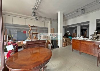 Foto 5 - Commercial Premises Via Ugo Foscolo, Viareggio - photo 5