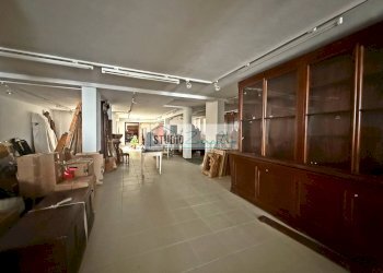 Foto 7 - Commercial Premises Via Ugo Foscolo, Viareggio - photo 7