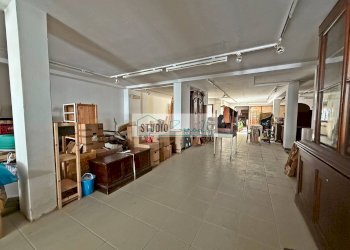 Foto 9 - Commercial Premises Via Ugo Foscolo, Viareggio - photo 9