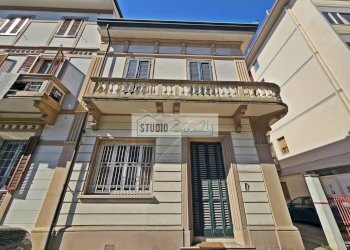 Foto 1 - Casa semi indipendente Viale Michelangelo Buonarroti, Viareggio - foto 1