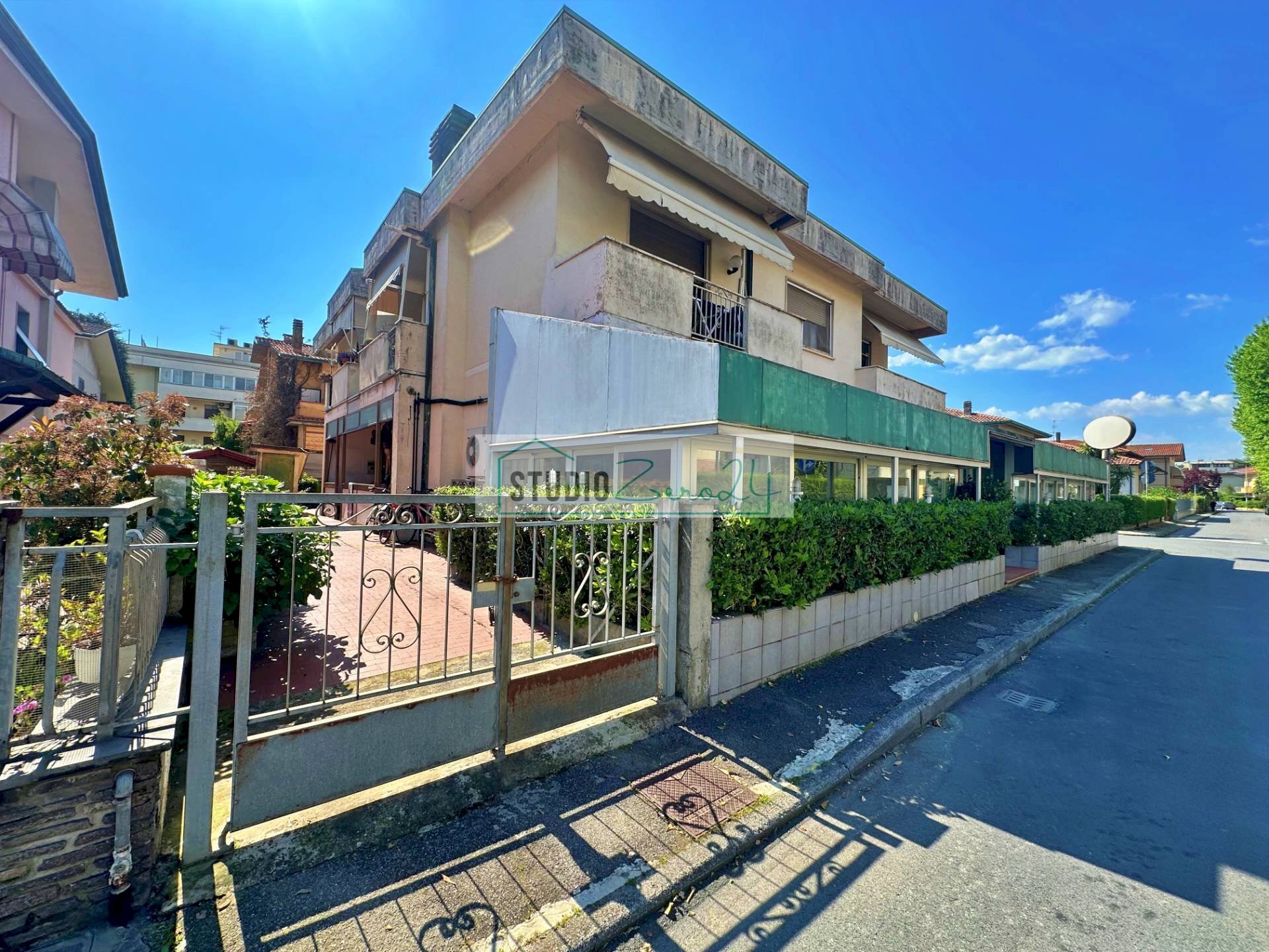 Foto 3 - Locale Commerciale Via Degli Ontani, Viareggio - foto 3