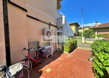 Foto 43 - Commercial Premises Via Degli Ontani, Viareggio - photo 43