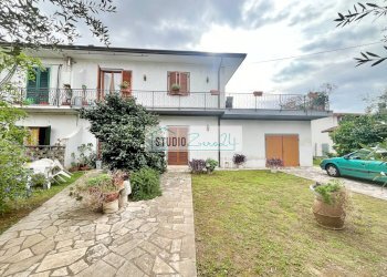 Foto 1 - Casa semi indipendente Seravezza - foto 1