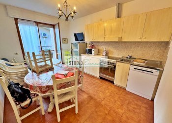 Foto 2 - Villa a Schiera Via Adua
 
35, Pietrasanta - foto 2