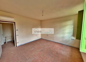 Foto 14 - Villa Via Strettoia
 
12, Pietrasanta - foto 14