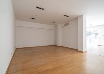 negozio - Office Largo Erfurt
 
12, Piacenza - photo 7