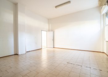 retro - Office Largo Erfurt
 
12, Piacenza - photo 13