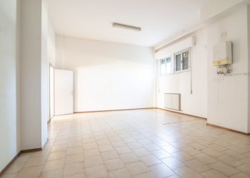 retro - Office Largo Erfurt
 
12, Piacenza - photo 14