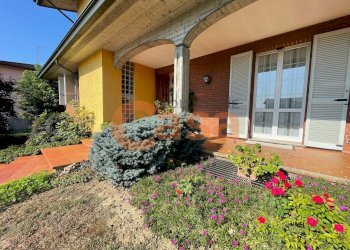 ESTERNO - Villa via Nure, Cadeo - foto 6