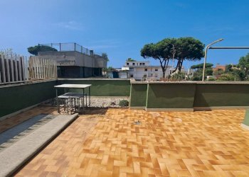 Foto 7 - Quadrilocale Via Del Teatro Romano
 
12, Anzio - foto 7