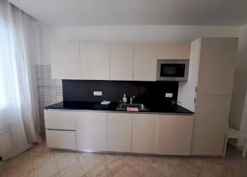 Foto 21 - Quadrilocale Via Del Teatro Romano
 
12, Anzio - foto 21