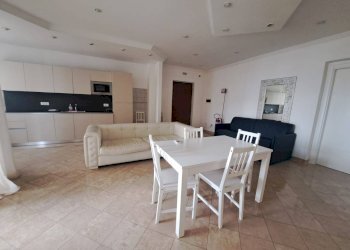 Foto 36 - Quadrilocale Via Del Teatro Romano
 
12, Anzio - foto 36