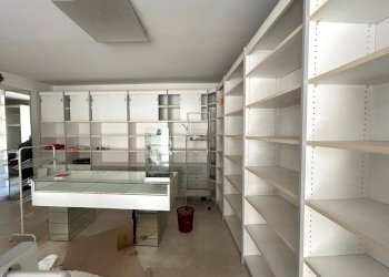 Foto 6 - Locale Commerciale Piazza Umberto I, Moscufo - foto 6