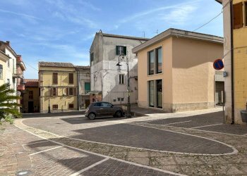 Foto 9 - Locale Commerciale Piazza Umberto I, Moscufo - foto 9