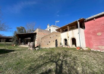 Foto 10 - Casa indipendente Contrada Scannella Inferiore
 
1, Loreto Aprutino - foto 10