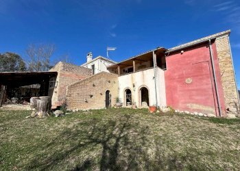 Foto 35 - Casa indipendente Contrada Scannella Inferiore
 
1, Loreto Aprutino - foto 35