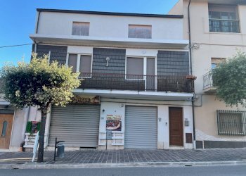 Foto 5 - Commercial Premises Via G. Fonzi
24, Spoltore - photo 5