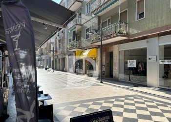 Foto 1 - Locale Commerciale Via Firenze, Pescara - foto 1